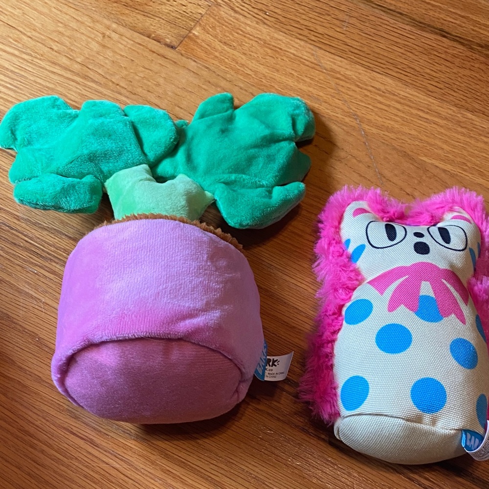 Barkbox Plush Green and Pink tree with pink cat and popcorn dog toys